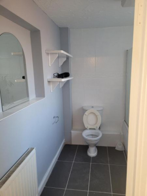 Decent Homes No 4- modern double room